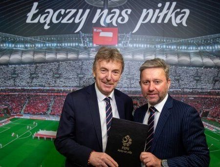 Jerzy Brzęczek na dłużej z reprezentacją Polski. Poprowadzi Polskę na EURO2021