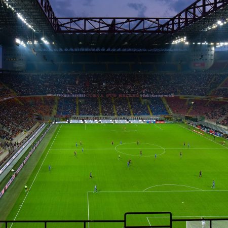 Analiza meczu AC Milan — Inter Mediolan + typ